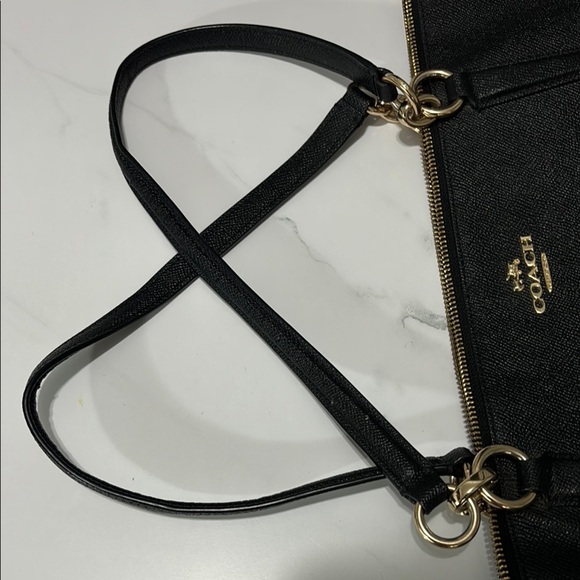 Coach Black Leather Women's Bag - Picture 2 of 5